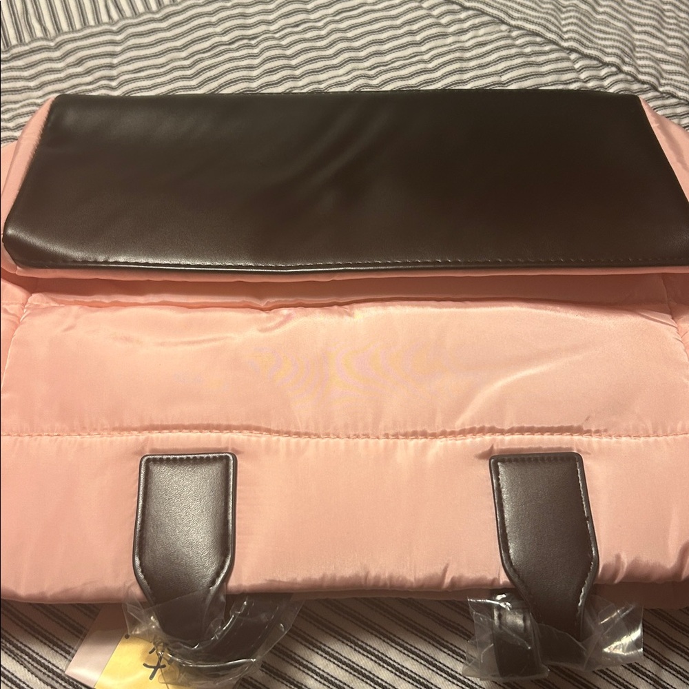Juicy Couture Light Pink Quilted Bag - Picture 4 of 6